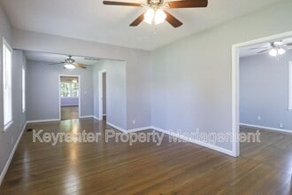 526 S 39th W Ave in Tulsa, OK - Building Photo - Building Photo