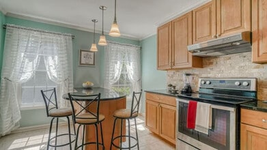 2417 Exton Shore Dr in Columbia, SC - Building Photo - Building Photo