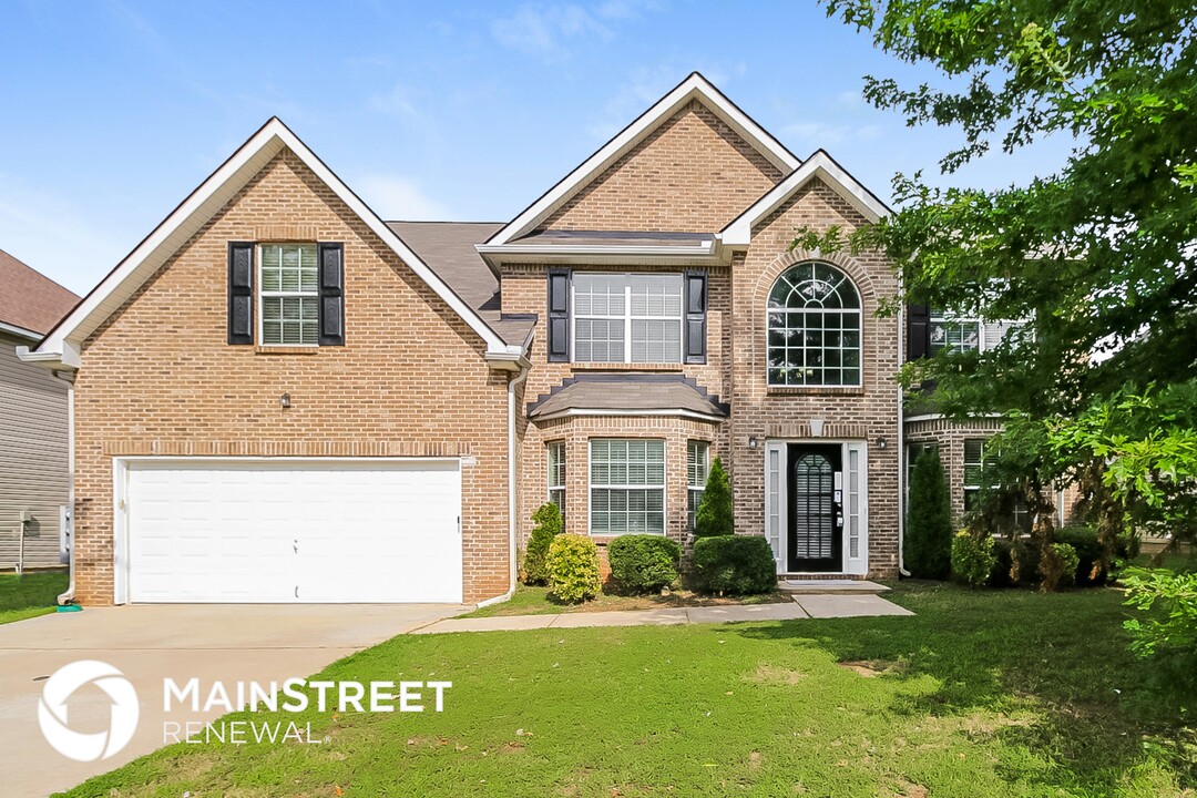 1453 Shelnutt Ct in Hampton, GA - Building Photo