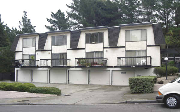 4143-4169 Fran Way in Richmond, CA - Foto de edificio - Building Photo