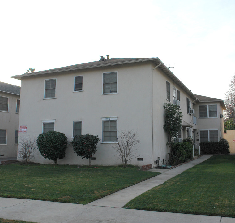 Morrison Street Apartments in North Hollywood, CA - Foto de edificio