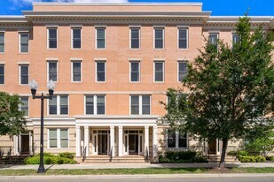 2209 Richmond Hwy, Unit 2209 Richmond Hwy 102 in Alexandria, VA - Building Photo