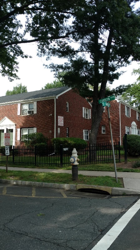 6A Carolyn Terrace in Roselle, NJ - Foto de edificio - Building Photo
