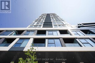 5 Defries St in Toronto, ON - Building Photo