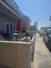 130-147 47th St in Newport Beach, CA - Building Photo - Building Photo