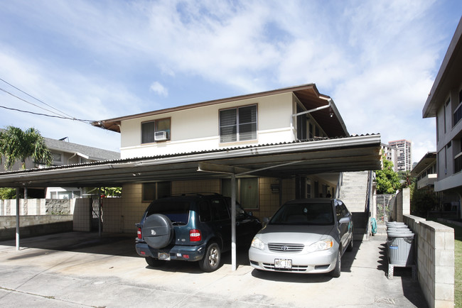 1246 Kinau St in Honolulu, HI - Building Photo - Building Photo