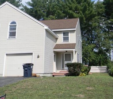 6A Pine Grove Ave in Nashua, NH - Building Photo