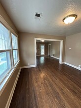 5405-5407 Harrison St in Kansas City, MO - Foto de edificio - Building Photo