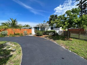 2648 NE 15th Terrace in Pompano Beach, FL - Building Photo - Building Photo