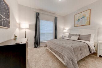 3703 McCleland Crk Trl in Temple, TX - Foto de edificio - Building Photo