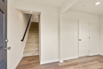 9642 Weshire Dr in Upper Marlboro, MD - Building Photo - Building Photo