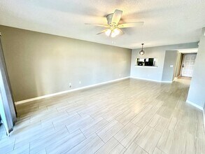 7712 Jewel Ln in Naples, FL - Building Photo - Building Photo