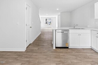 8535 Beckett Chase Wy in Raleigh, NC - Building Photo - Building Photo