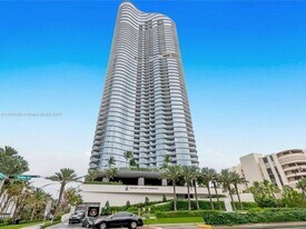 15701 Collins Ave, Unit 3605 in Sunny Isles Beach, FL - Building Photo