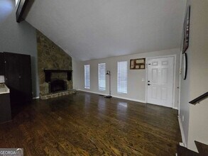 5831 Oak Ct in Douglasville, GA - Building Photo - Building Photo