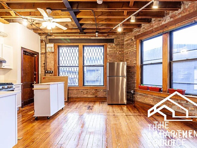 934 W Roscoe St in Chicago, IL - Building Photo - Building Photo