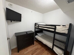 5601 Collins Ave, Unit SI ID1475832P in Miami Beach, FL - Building Photo - Building Photo