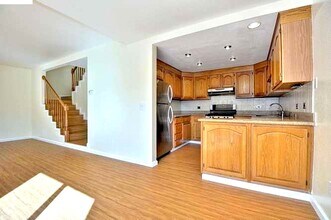 39 Gazania Ter in Fremont, CA - Building Photo - Building Photo