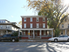 916 Swede St in Norristown, PA - Building Photo - Building Photo