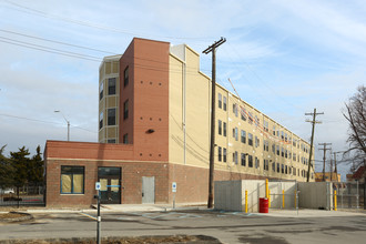 Gratiot Central Commons in Detroit, MI - Building Photo - Building Photo