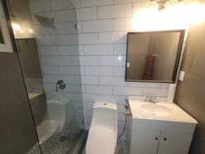 1010 NW 23rd Ave in Miami, FL - Building Photo - Building Photo
