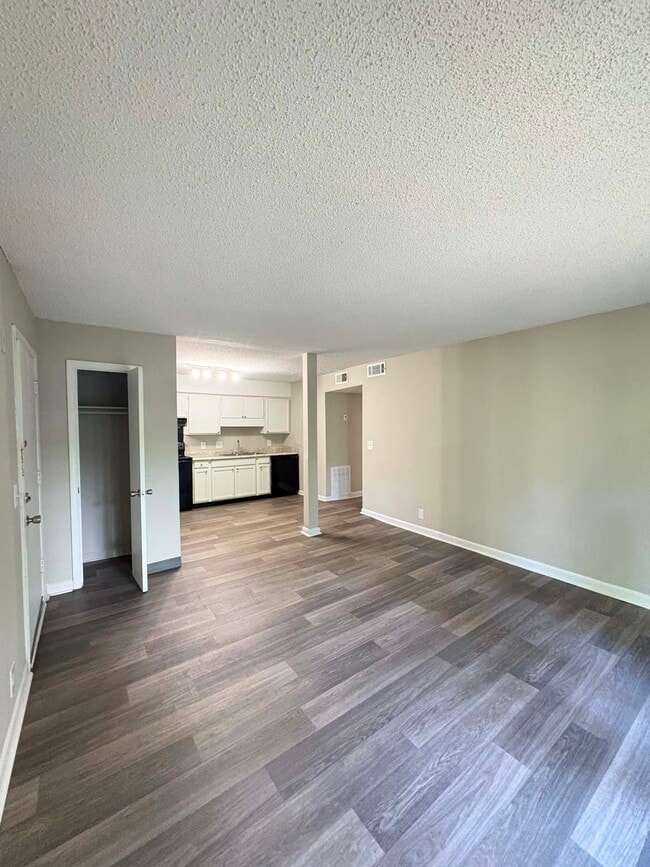 4601 Packard Dr