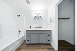 1910 Hall Ridge Trace Ln in Houston, TX - Building Photo - Building Photo