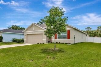 2537 SW Calder St in Port St. Lucie, FL - Building Photo - Building Photo