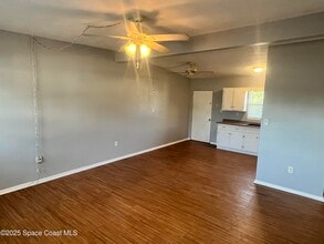 2338 Shenandoah Rd in Palm Bay, FL - Foto de edificio - Building Photo