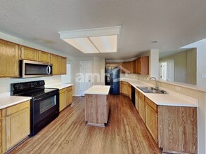 11393 Gray St in Broomfield, CO - Foto de edificio - Building Photo