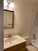 57 Birchwood Rd, Unit Fairview in Coram, NY - Building Photo - Building Photo