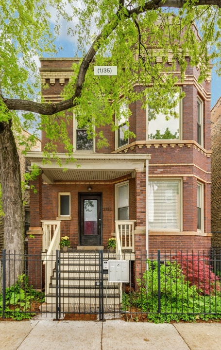 property at 2725 N Kedzie Ave