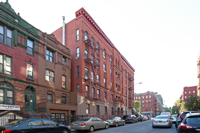 2259 Adam Clayton Powell Jr Blvd in New York, NY - Building Photo - Building Photo