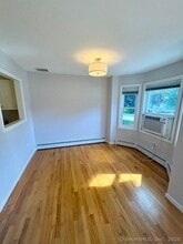 20 Cedar St in Branford, CT - Building Photo - Building Photo