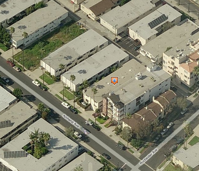 1332 Amherst Ave in Los Angeles, CA - Building Photo