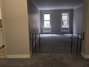 55 E 190th St in Bronx, NY - Building Photo - Building Photo