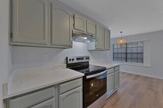 1916 Parkside Dr in Denton, TX - Building Photo - Building Photo