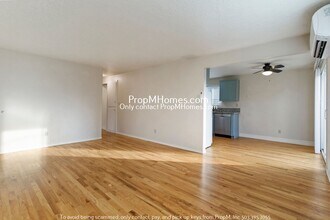 5855 SW Oleson Rd in Portland, OR - Building Photo - Building Photo