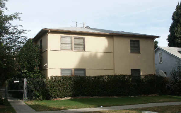 14321 Friar St in Van Nuys, CA - Building Photo - Building Photo