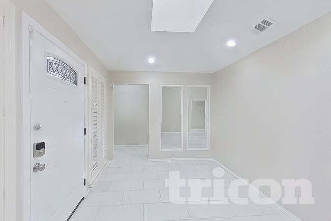 3201 Chimneyrock Dr in Plano, TX - Foto de edificio - Building Photo