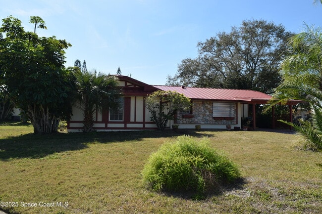 2696 Yalta St NE in Palm Bay, FL - Foto de edificio - Building Photo