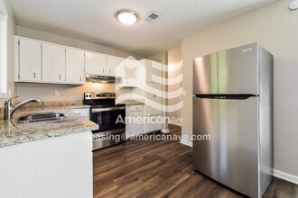 4935 Lisa Ct in Columbus, GA - Foto de edificio - Building Photo