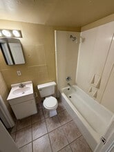 2612 30th St in Lubbock, TX - Building Photo - Building Photo