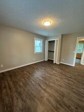 2571 Woodmeadow Dr SE in Grand Rapids, MI - Building Photo - Building Photo