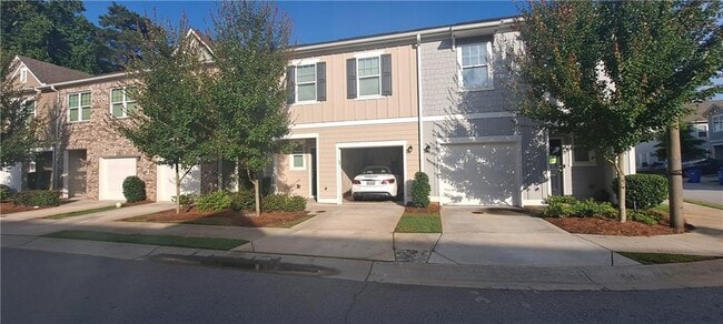 property at 1511 Vernon Blvd
