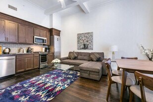 1014 Canal St in New Orleans, LA - Building Photo
