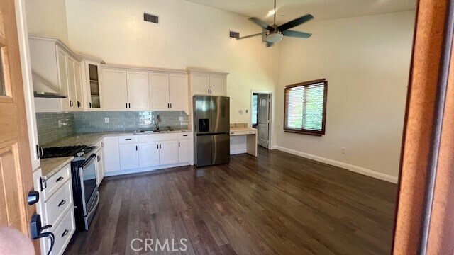 7755 Ethel Ave in Los Angeles, CA - Building Photo - Building Photo