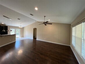 8260 SE 158th St in Summerfield, FL - Building Photo - Building Photo