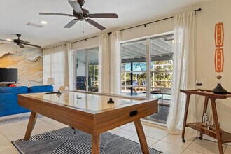 451 Sharon Cir in Port Charlotte, FL - Building Photo - Building Photo