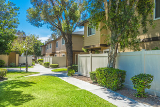 Mountain Crest in Fontana, CA - Building Photo - Building Photo